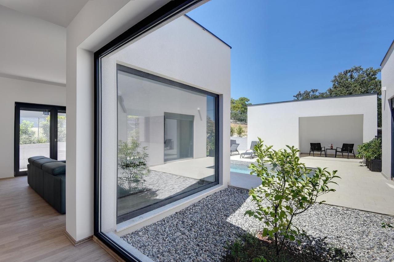 Vila Nauta - Luxury In Vintijan, Near Pula 外观 照片