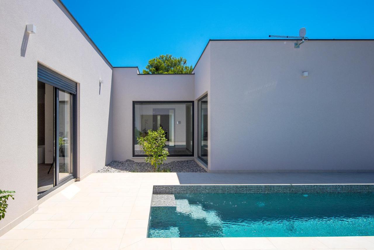 Vila Nauta - Luxury In Vintijan, Near Pula 外观 照片